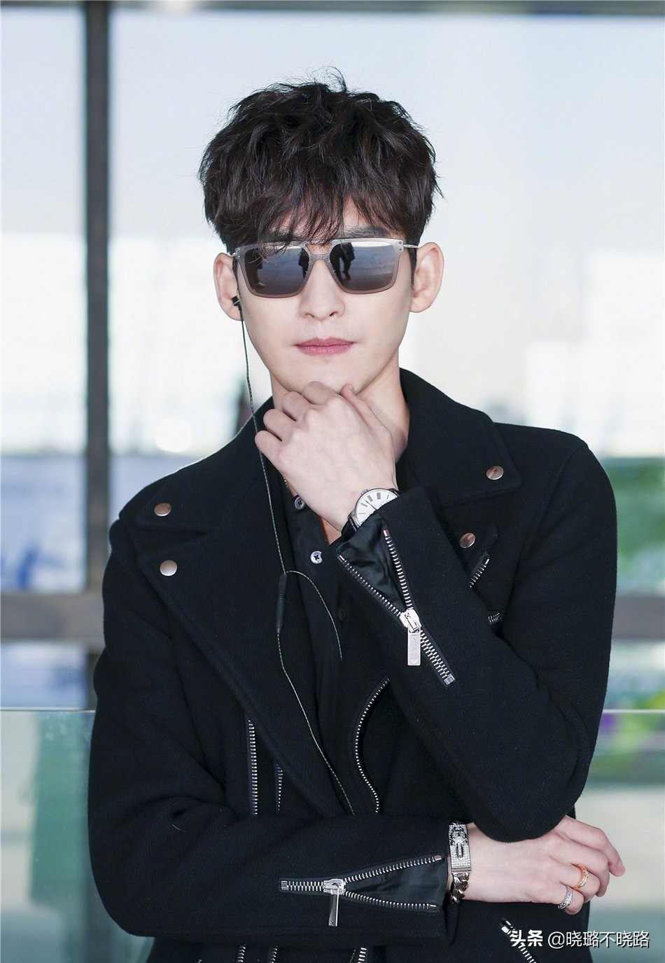 30-35岁大脸男士最佳发型怎么打理,邋遢的发型