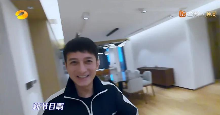 omg李佳琦原版素材,omg李佳琦香水