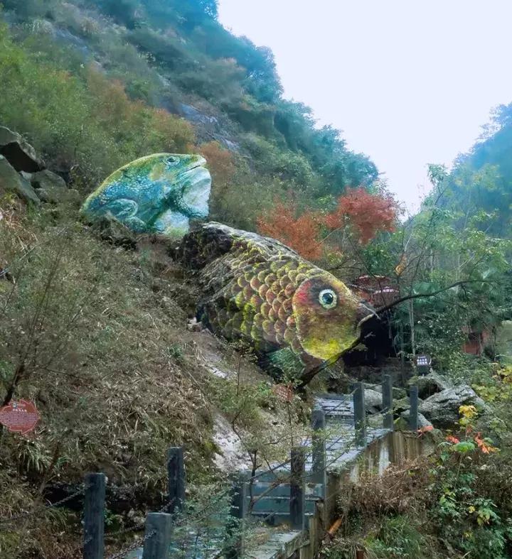 平江碧龙峡景区值得去玩吗,平江碧龙峡全长多少公里