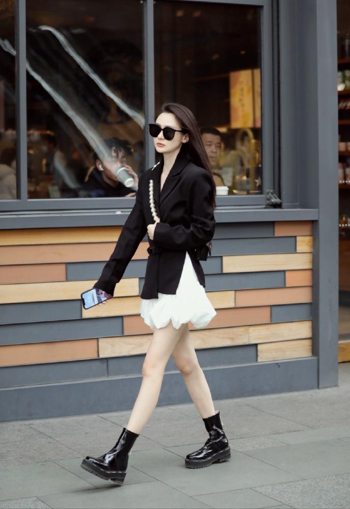 10种西装裙子的超好看搭配,好看的西装裙子怎么穿