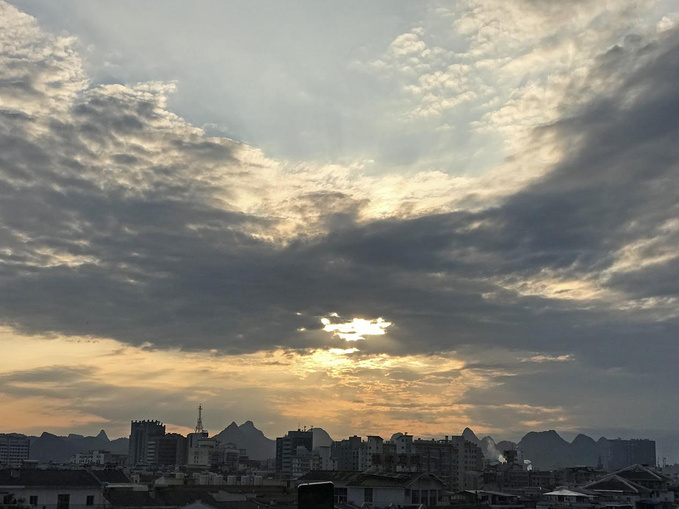 鏉ヤ竴鍦轰笉璁℃垚鏈殑鏃呰,鏉ヤ竴鍦轰笉鐭ュ綊鏈熺殑鏃呯▼