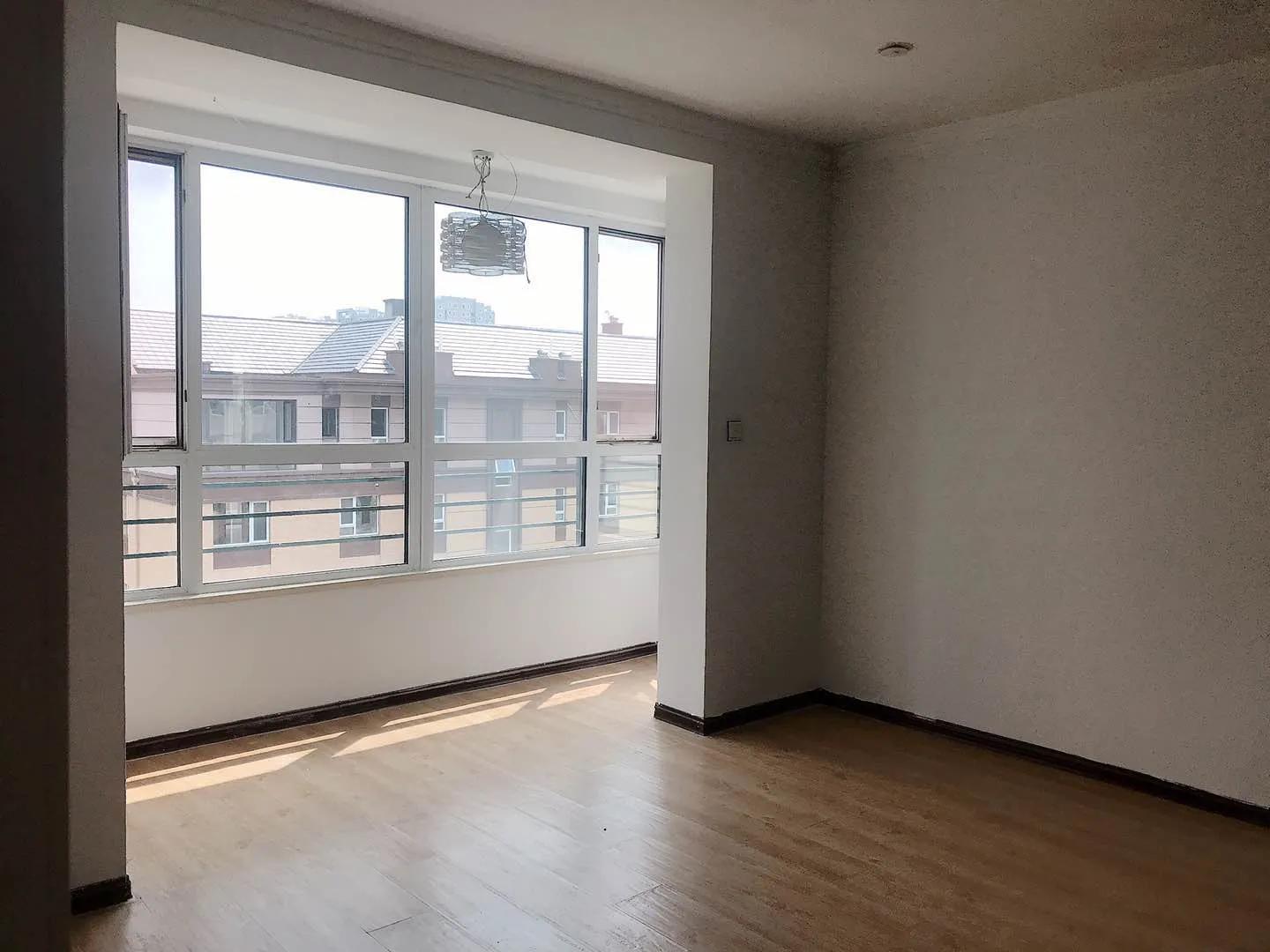 沈阳急出售一楼带院的房屋,沈阳自家房屋出售