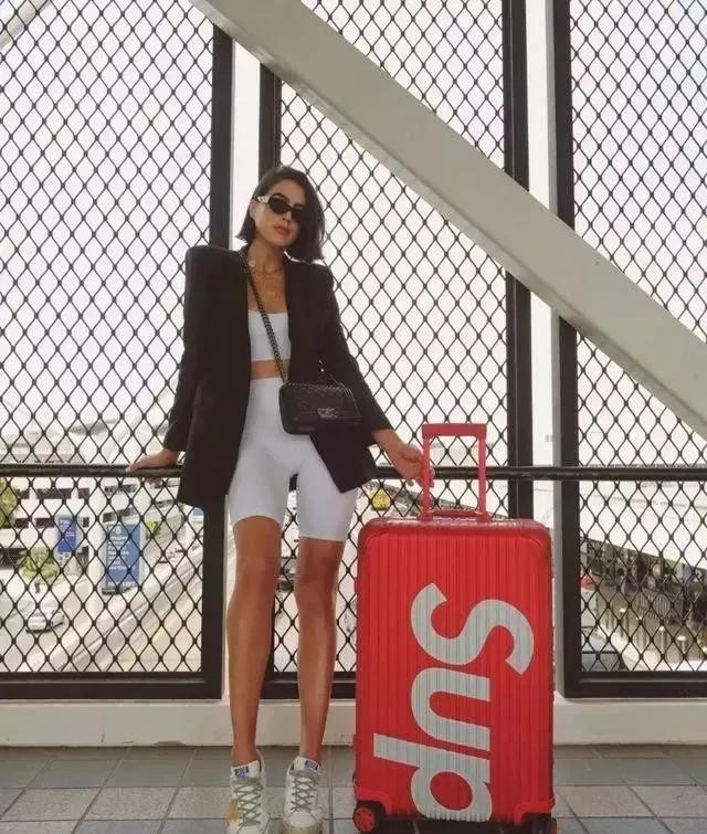 运动装怎样穿才好看呢,运动装怎么穿更时髦