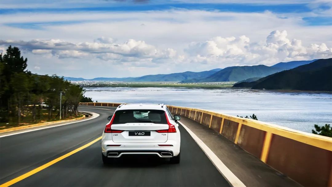 带你领略诗与远方全新沃尔沃v60,试驾沃尔沃v60最新款