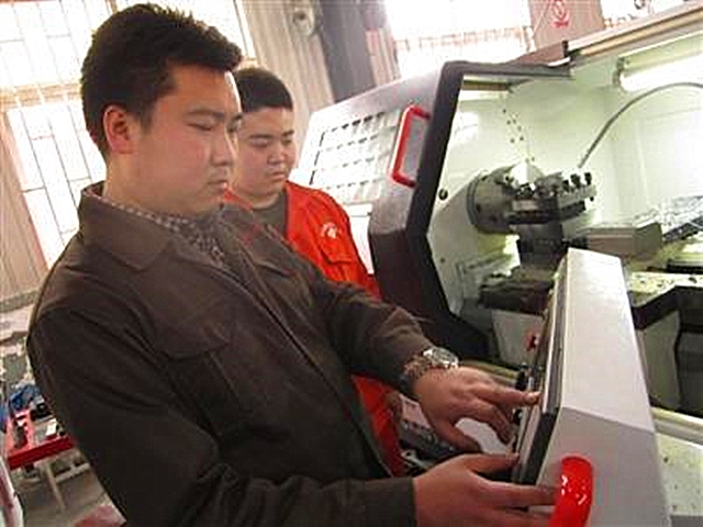 高考666分学霸放弃北大,青海考生北大退学读技校