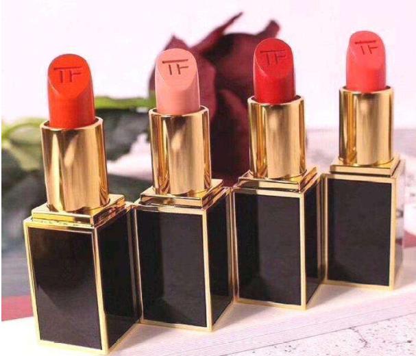 女生勿进,女生一定要知道的四个化妆品