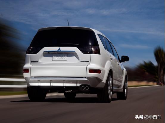 三菱老款欧蓝德evo版本,三菱欧蓝德前世今生