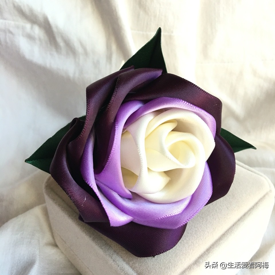 什么纸花送给老师做教师节礼物呢,教师节送给老师一束花手工礼物