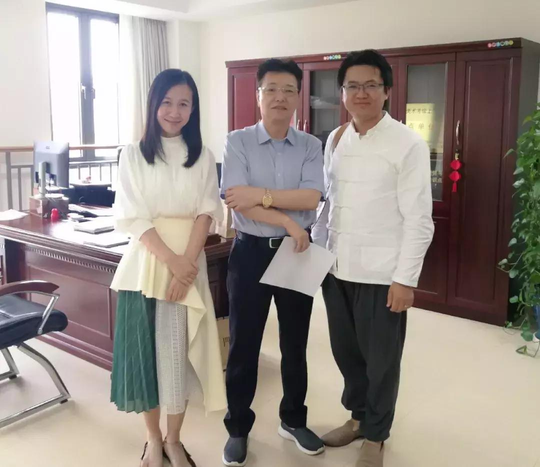 葱茏六月，秦汉胡同商务活动大事纪