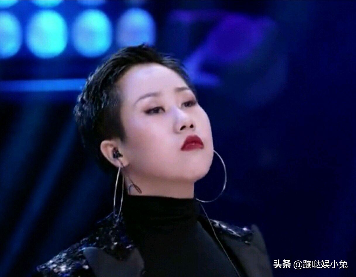 刘雨昕青春有你2上过的热搜,青春有你2为什么成为爆款综艺