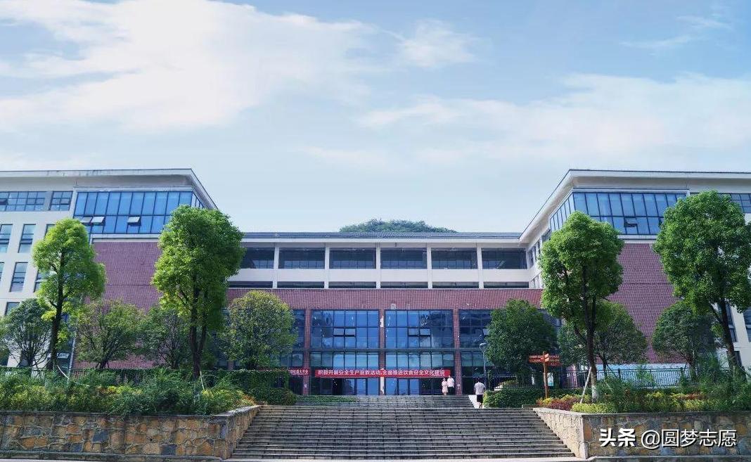 贵州8所独立学院拟转为公办本科,贵州大学有几所独立学院