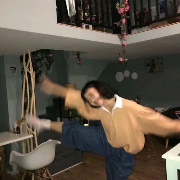 背景图|手机输入“我爱”，看看后边会出现什么？​​​​