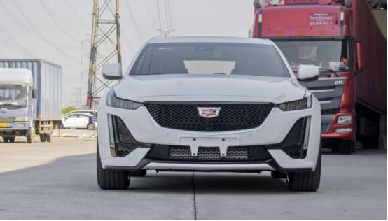 开车胸闷心悸是什么原因,开车心慌头晕气短四肢无力胸闷