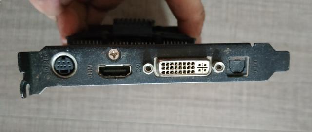 10年前的显卡值钱么,现在1000左右性价比高的游戏显卡