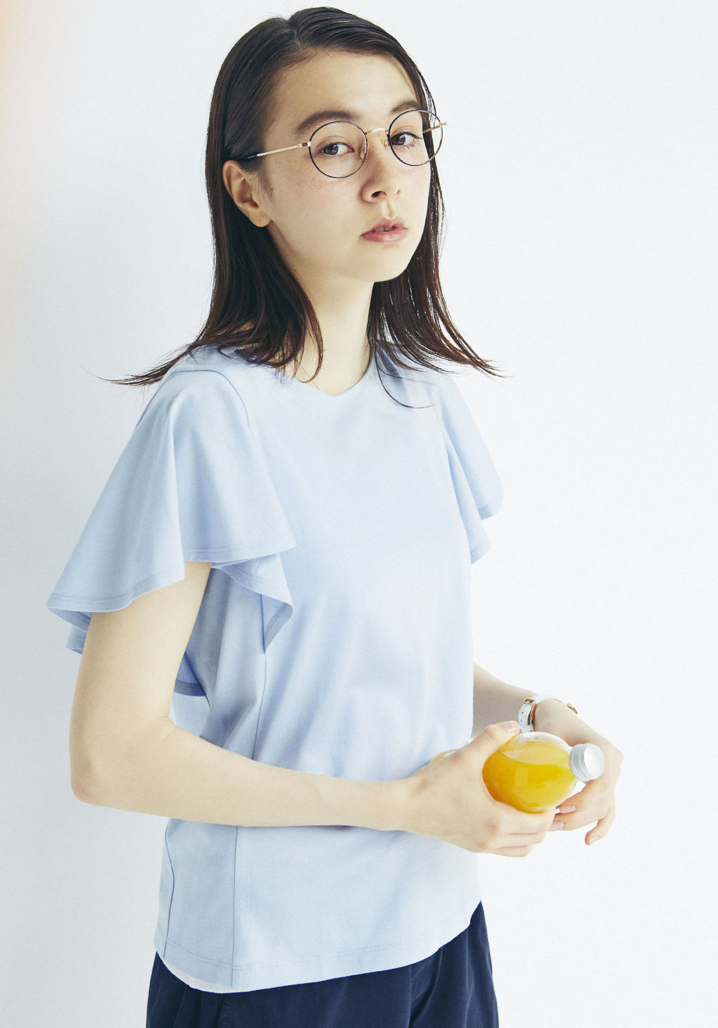 绿色t恤怎么穿出高级感,t恤怎么穿搭出高级感