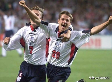 近20年最具艺术气息的国家队球衣,世界十大经典球衣图片