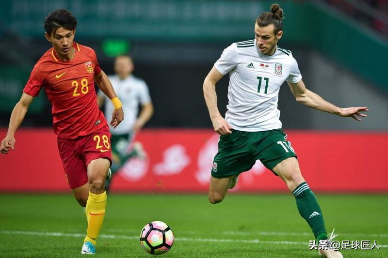 皇马续约本泽马为什么不留c罗,皇马贝尔与齐达内