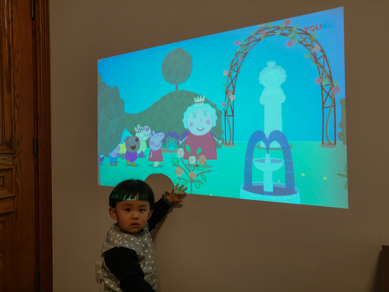 宏碁c200投影,宏碁t212投影仪