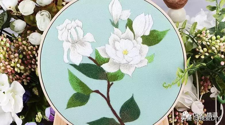 刺绣新手一步一步刺绣花,超详细的漂亮小花刺绣教程