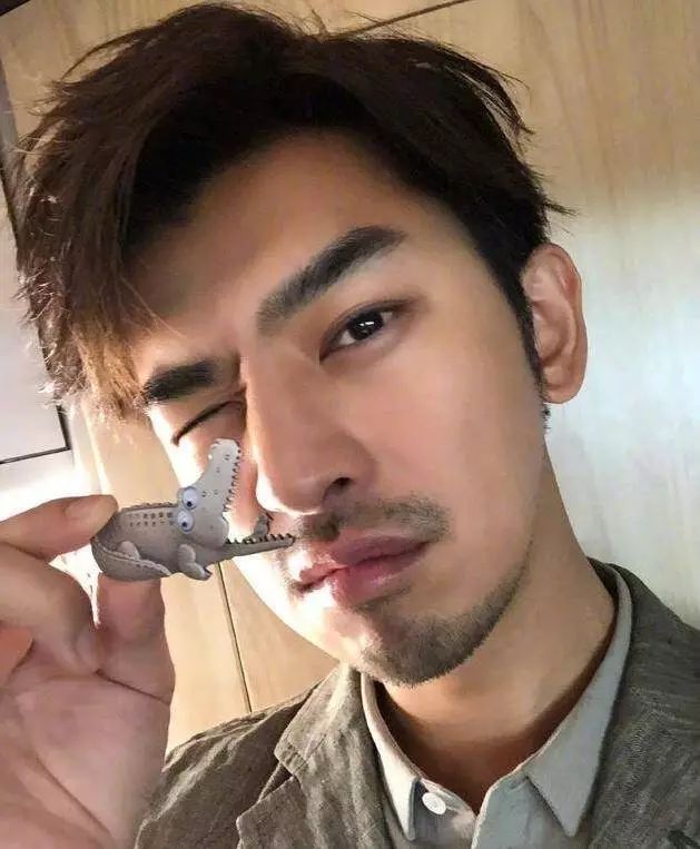 怎么散发男性魅力,怎么散发成熟男人的魅力