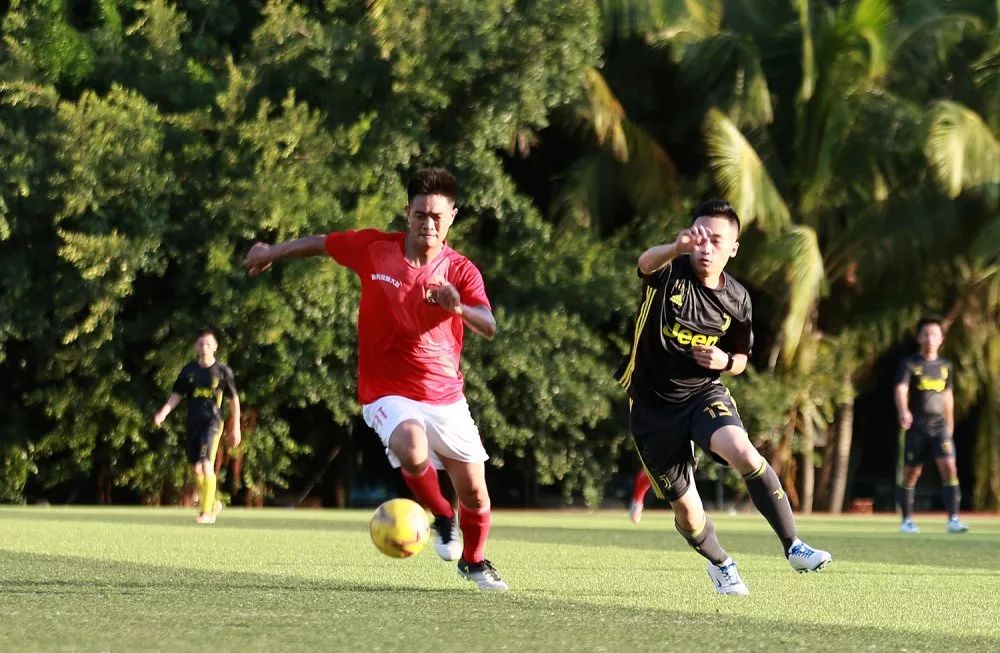 军营足球赛直播,走一起去看球赛