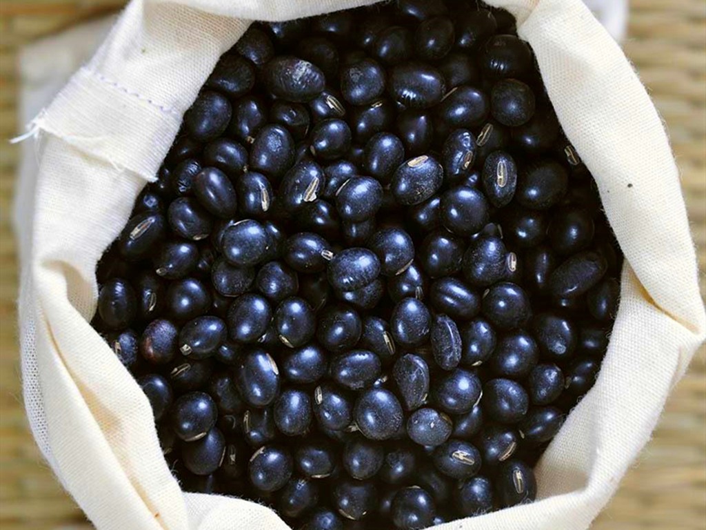 牛肉汤怎么做才能肉嫩汤鲜呢,好喝的牛肉汤家常做法