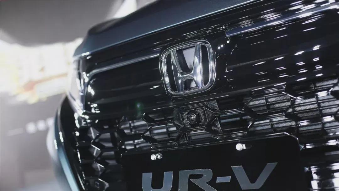 鏈敯ur-v娌圭數娣峰姩涓婂競鏃堕棿,涓滈鏈敯鍏ㄦ柊ur-v姝ｅ紡涓婂競