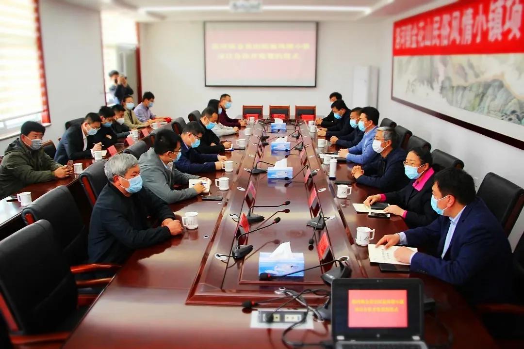 閲戣姳灞辩殑椋庢儏灏忛晣,鑾掑幙鐗硅壊灏忛晣椤圭洰