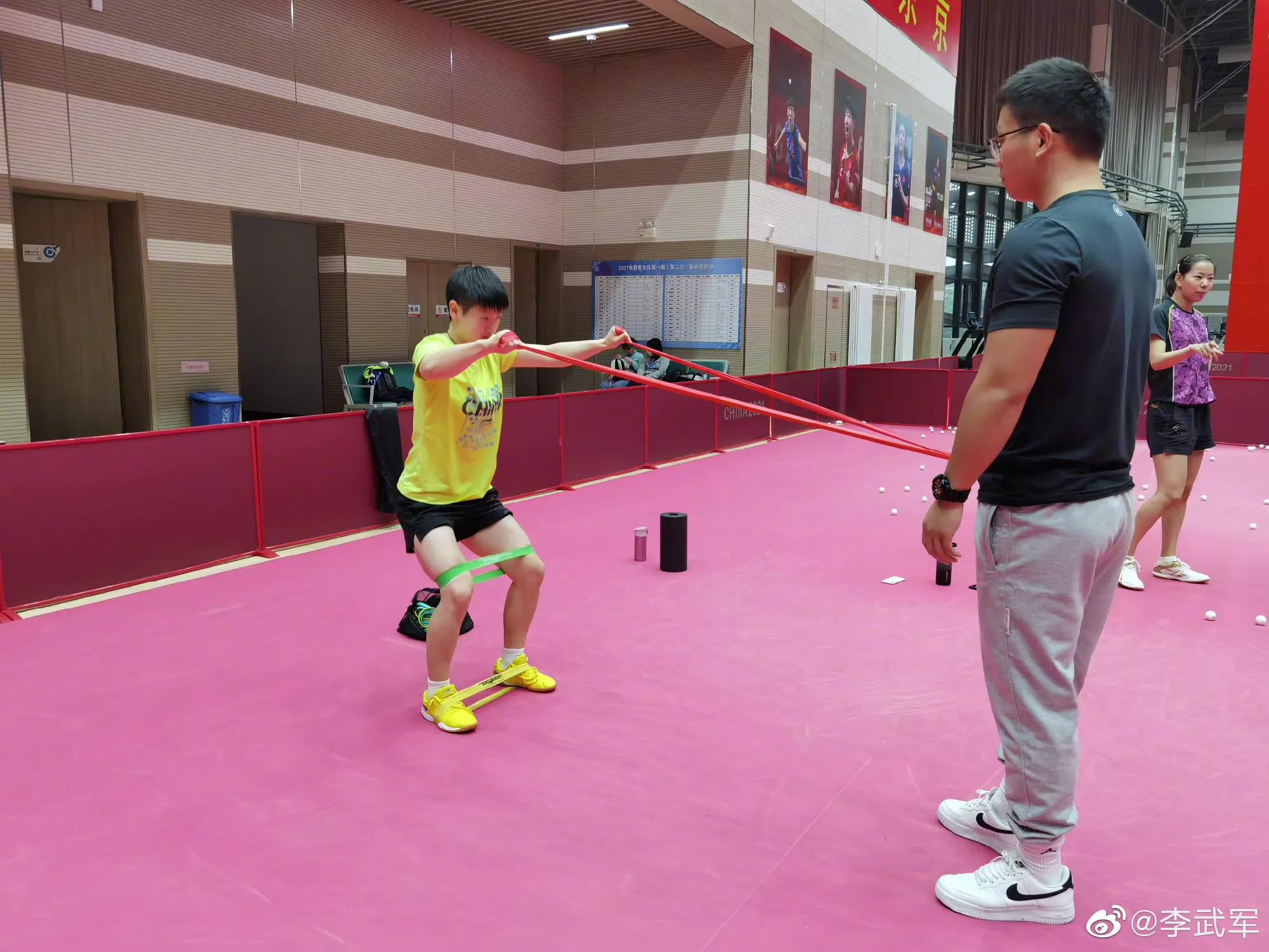 王曼昱肖战刘国梁,王曼昱莎莎肖战