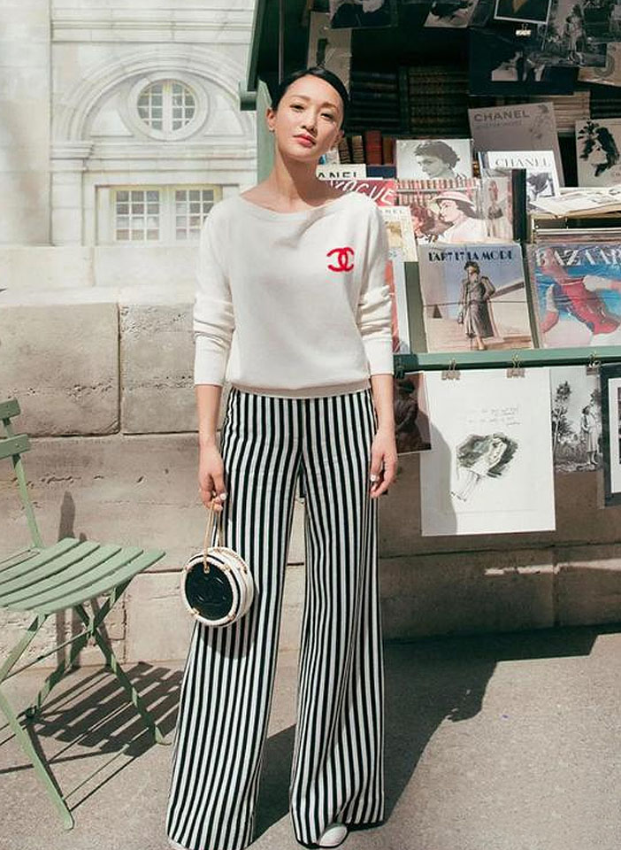 小个子显瘦小脚裤子,个子矮的女孩穿什么裤子看起来高