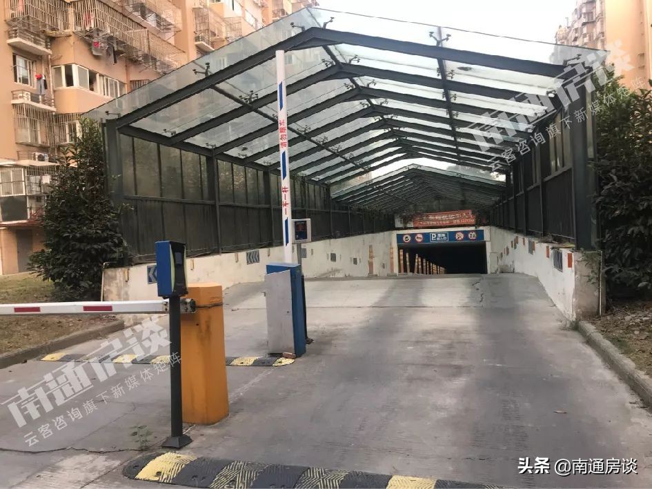 学士府与紫东花苑哪个好,学士府安置房价格