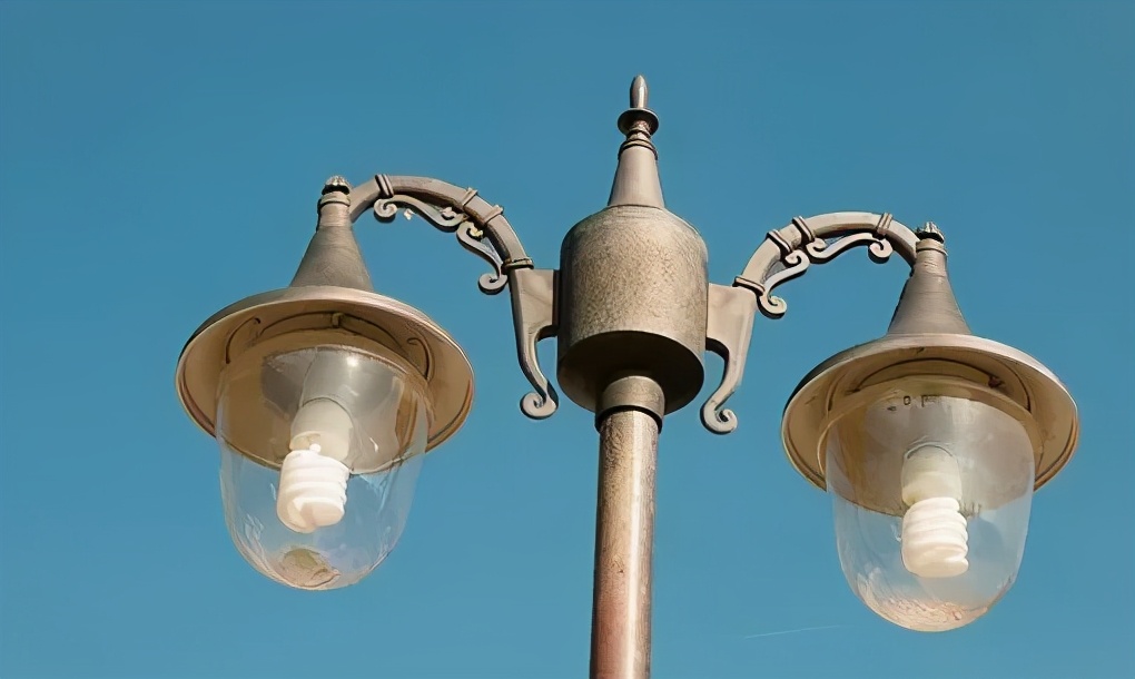 电是怎么产生的过程图片,现在用的电是怎么产生的