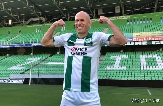 离去时仍是少年归来时已是忠魂,离去时仍是少年归来时已是男子汉