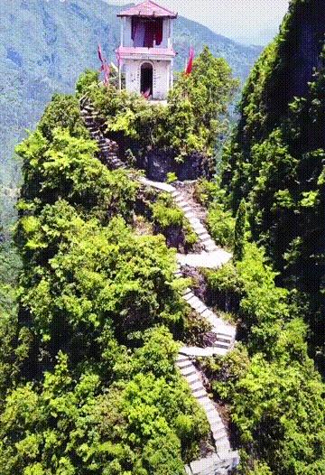 十三座神奇的中国空中古寺,中国这20座令人震撼的古寺