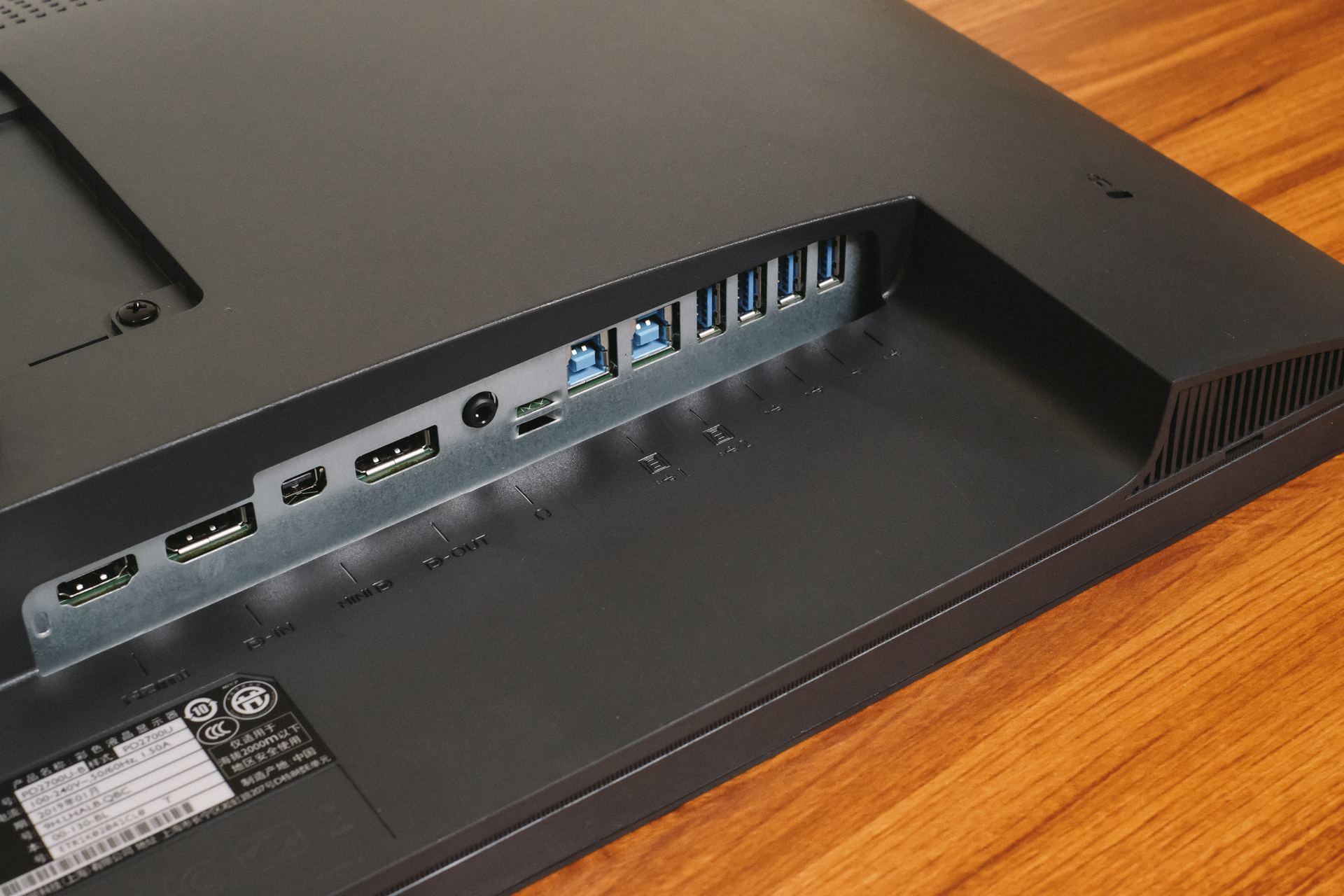 如何挑选hdr高清显示器,4KHDR显示器推荐