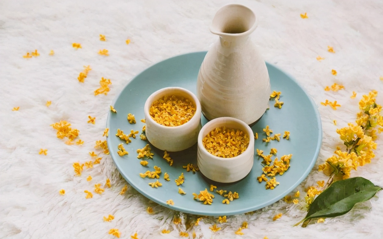 中秋节的主要中秋风俗习惯,古代中秋节和现代中秋节的风俗