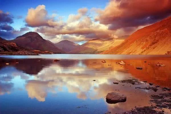 渡人如渡己渡己亦渡人意思,渡人如渡己渡己也是渡人