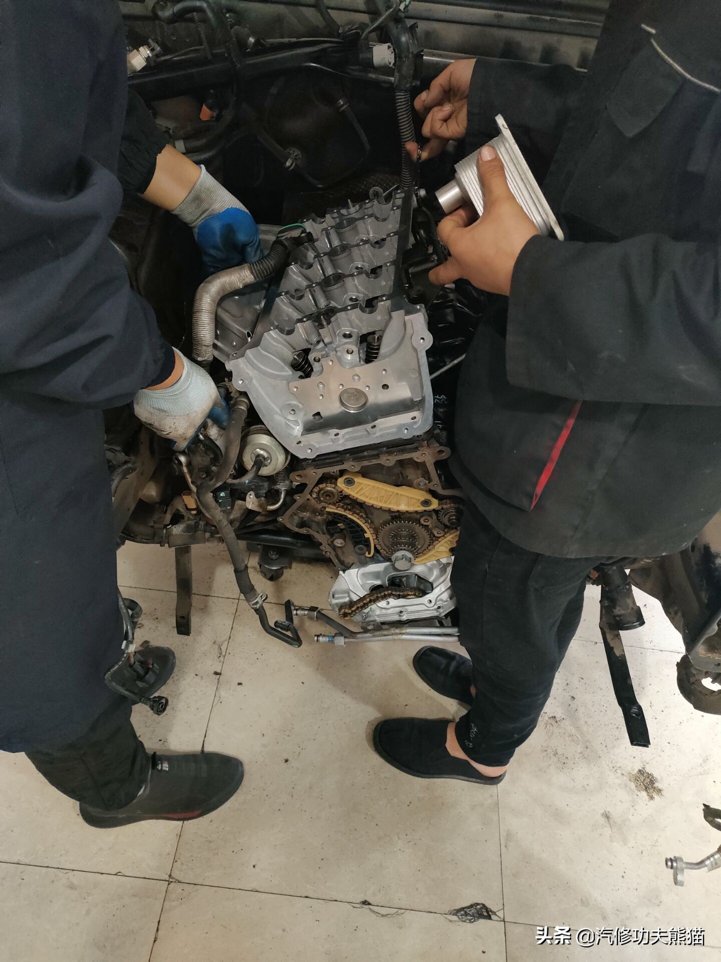 奥迪q5这车质量怎样,现在的奥迪q5烧机油