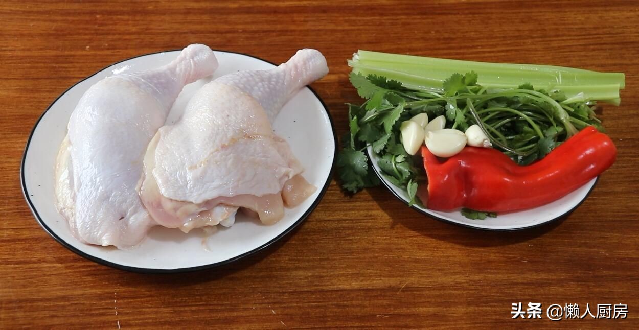 怎么做黄焖鸡腿好吃窍门,不加一滴水做鸡