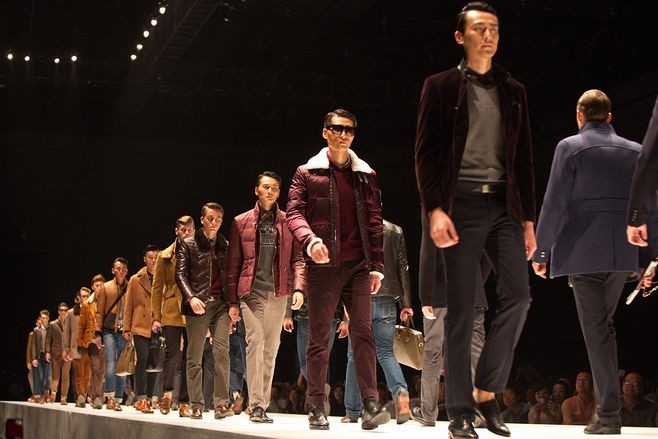 劲霸男装发展前景,劲霸男装品牌定性