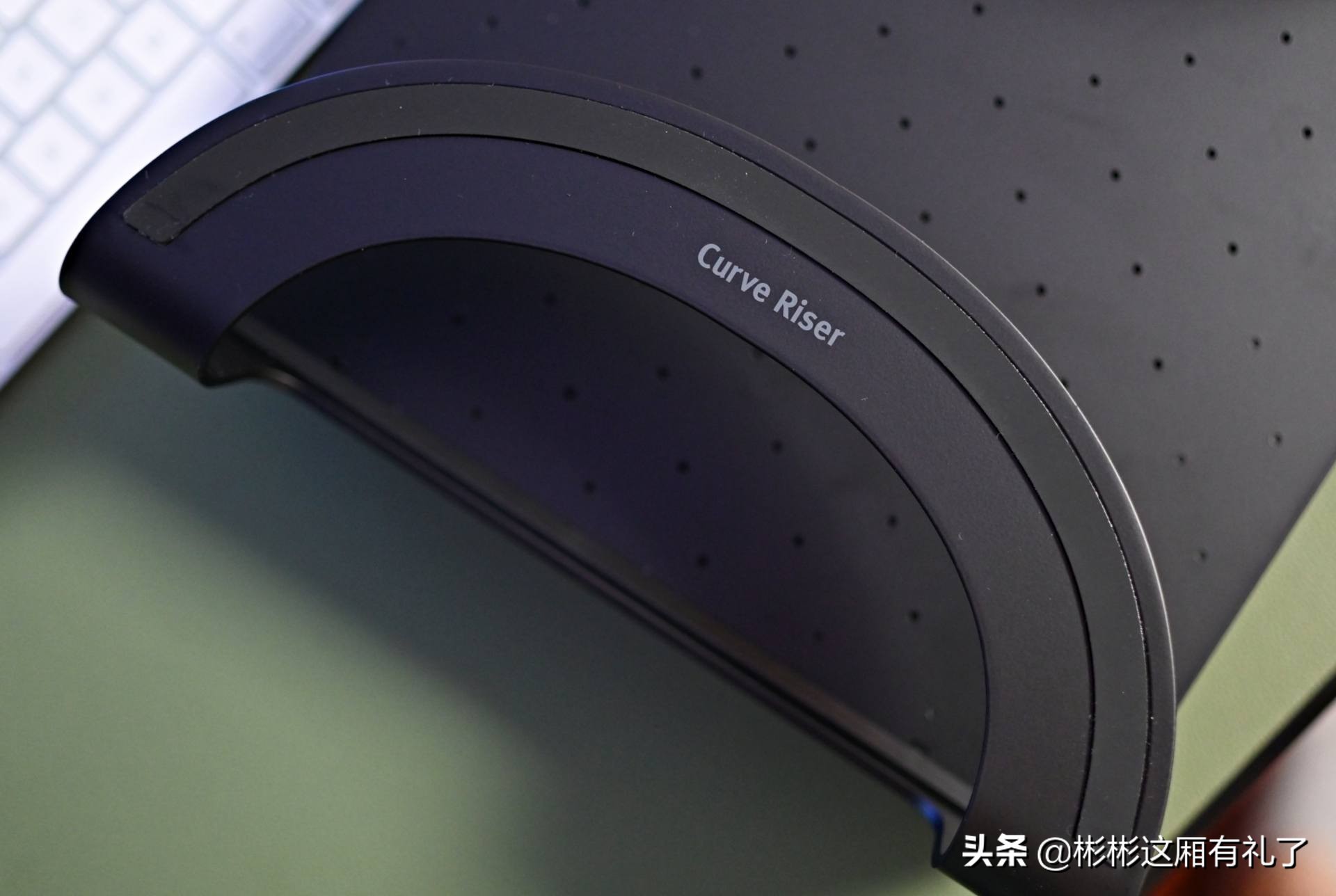 一根线都没有的终极桌面,M1版iMac配件分享(一)