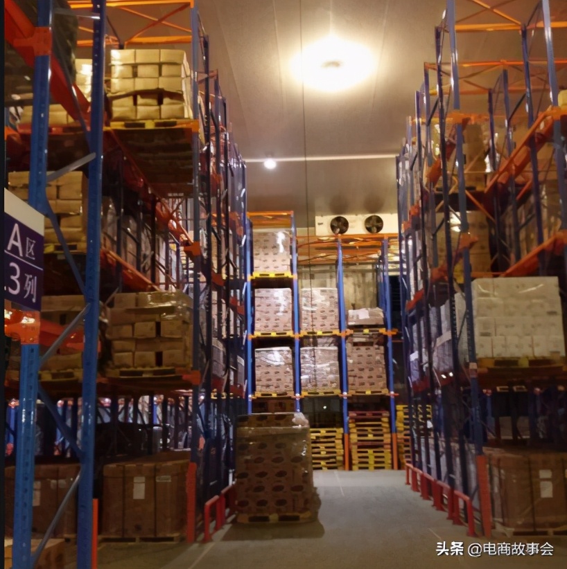 县城开零食店卖200万,25岁小伙做电商年入2000万