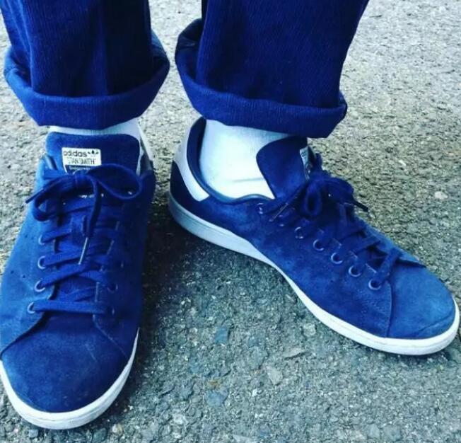 潮人教你正确卷裤脚,怎么卷起裤脚更时尚