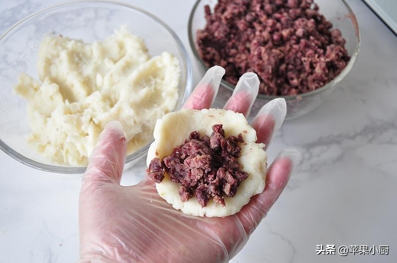 奶香酥脆小煎饼做法,山东煎饼带馅的做法全过程