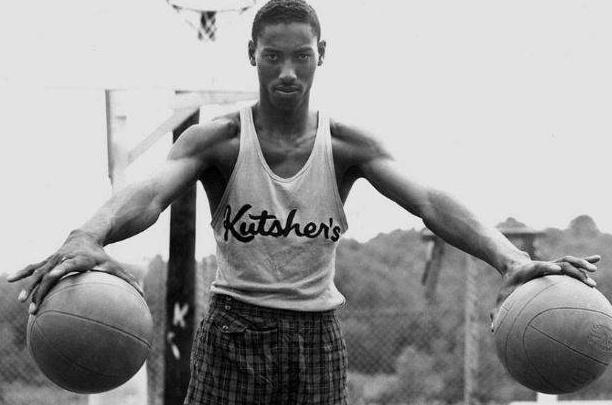 nba球员的手有多大奥尼尔,奥尼尔nba暖心时刻