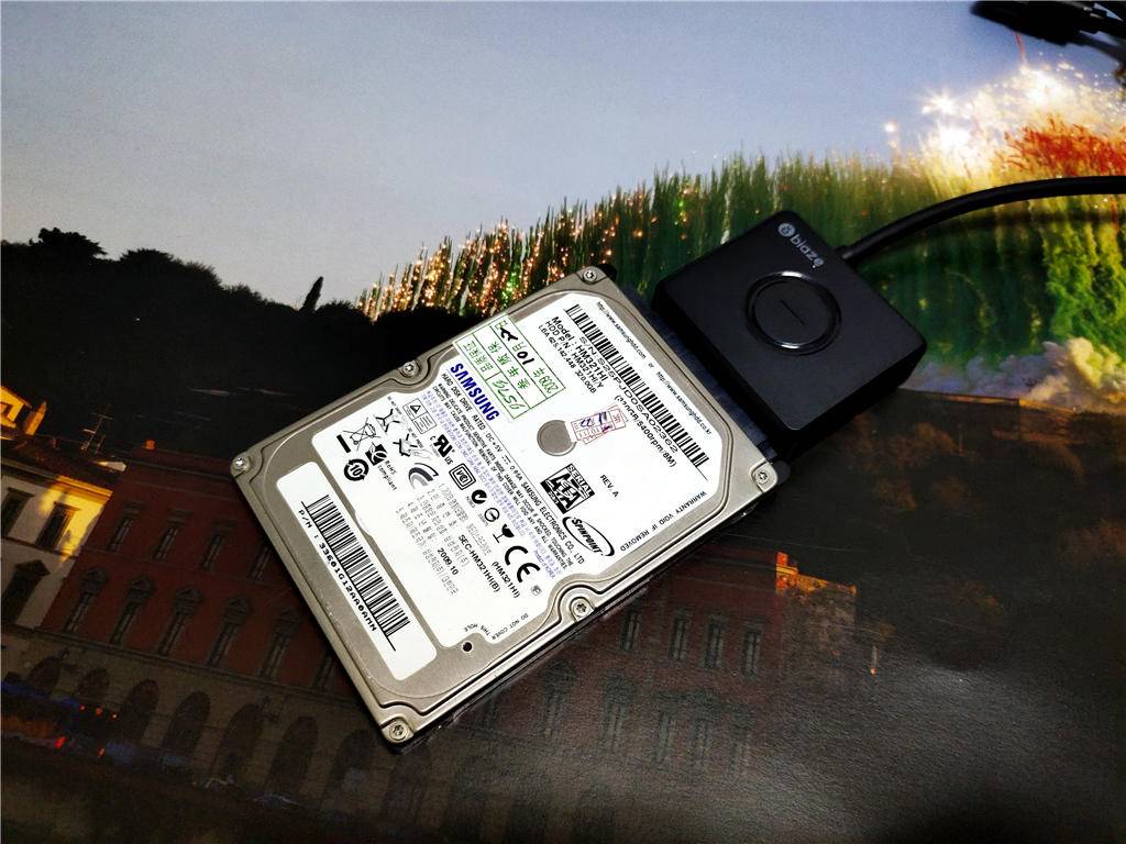 毕亚兹易驱线拆解,毕亚兹和绿联易驱线哪个值得入手