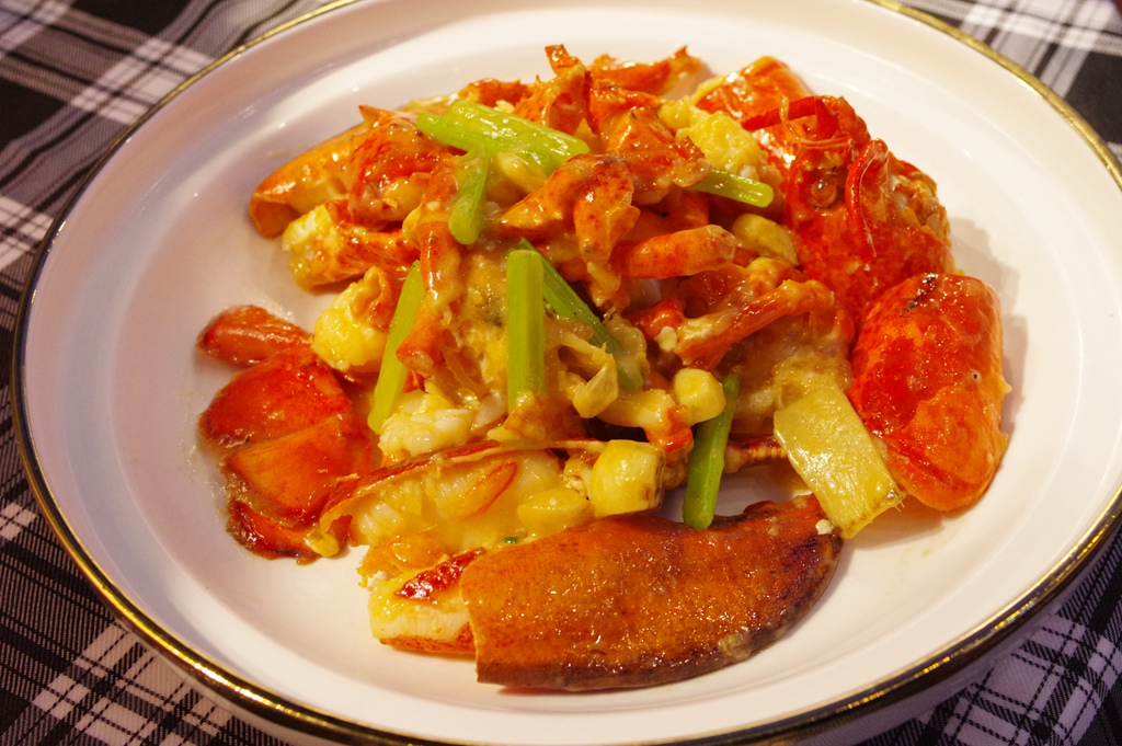 加拿大龙虾怎么吃熟的,加拿大生猛龙虾的正确吃法