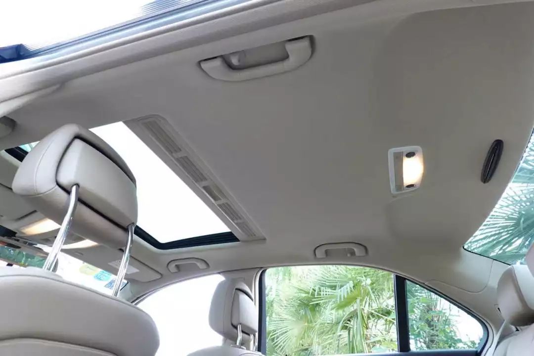 14万买奔驰C，6年只跑2万公里，收藏级