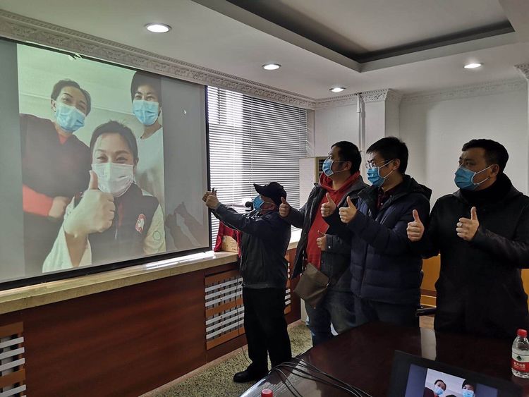 雷神山上,听三朵花开的声音——沈阳市红十字会医院医生关晓宣、护士于娜、陈佳驰援武汉雷神山日记