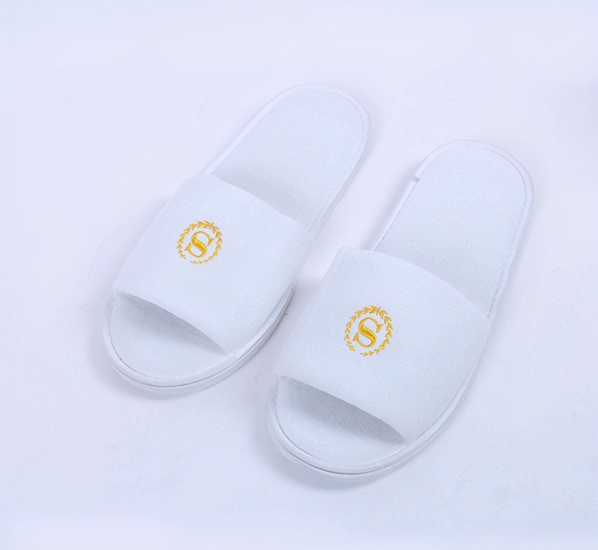 买拖鞋找谁家质量好又实惠,酒店客房拖鞋厂家